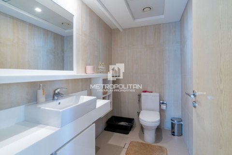 Apartment in Jumeirah Beach Residence, Dubai 2 bedrooms, 155 sq.m. № 8805 - photo 10