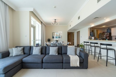 Apartment in Jumeirah Beach Residence, Dubai 2 bedrooms, 155 sq.m. № 8805 - photo 4