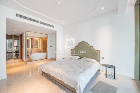 Apartment in Palm Jumeirah, Dubai 2 bedrooms, 136 sq.m. № 8813 - photo 9
