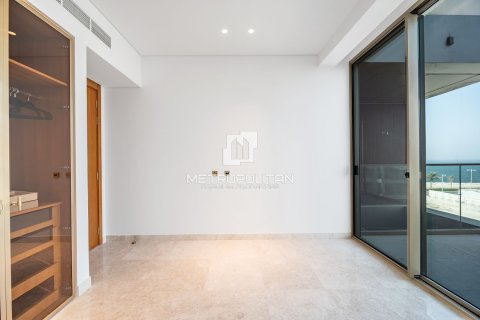 Apartment in Palm Jumeirah, Dubai 2 bedrooms, 136 sq.m. № 8813 - photo 15