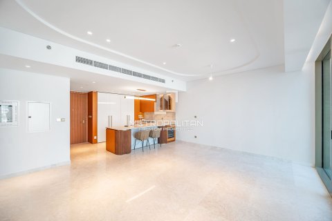 Apartment in Palm Jumeirah, Dubai 2 bedrooms, 136 sq.m. № 8813 - photo 2
