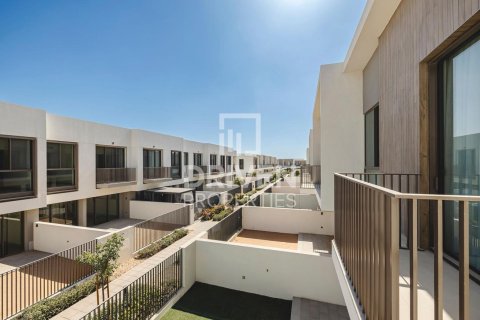 Villa in The Valley, Dubai 3 bedrooms, 174.01 sq.m. № 138375 - photo 20