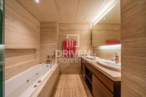 Apartamento en Downtown Dubai (Downtown Burj Dubai), Dubai, 2 dormitorios, 159.33 m², № 138372 - foto 13