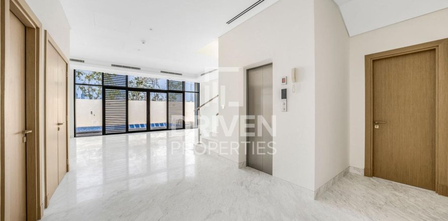 Villa à District One, Mohammed Bin Rashid City, Dubai, 4 chambres, 569.96 m², № 138364