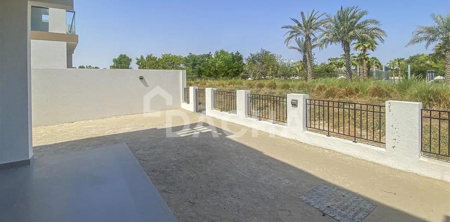 Таунхаус в DAMAC Hills (Akoya by DAMAC), Дубай, 4 спальни, 274.4м², № 6847