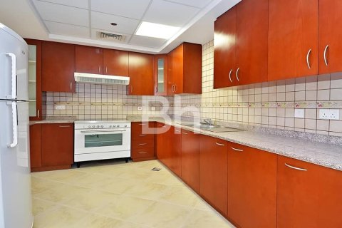 Appartement à Motor City, Dubai, 2 chambres, 217 m², № 22009 - photo 3