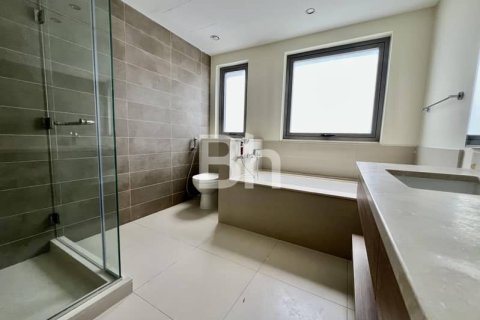 Снять в аренду виллу в Дубай Хилс Эстейт, Дубай: 4 спальни, 672м², № 22007 - фото 12