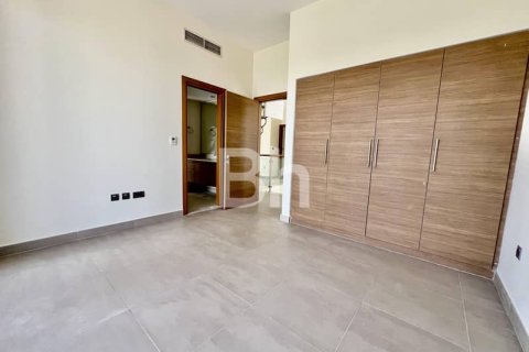 Снять в аренду виллу в Дубай Хилс Эстейт, Дубай: 4 спальни, 672м², № 22007 - фото 9