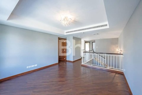 Villa en The Lakes, Dubai, 4 dormitorios, 264 m², № 22004 - foto 16