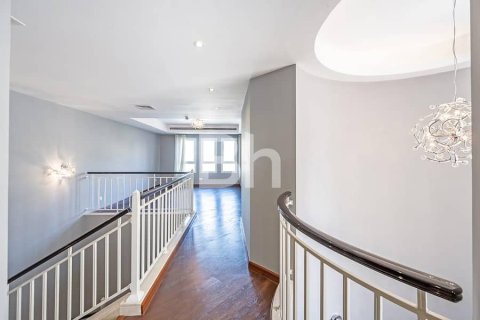 Villa en The Lakes, Dubai, 4 dormitorios, 264 m², № 22004 - foto 15