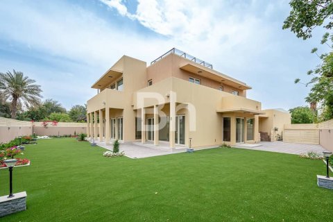 Villa à Arabian Ranches, Dubai, 5 chambres, 790 m², № 22006 - photo 2