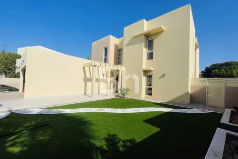 Villa à Arabian Ranches, Dubai, 5 chambres, 790 m², № 22006 - photo 6