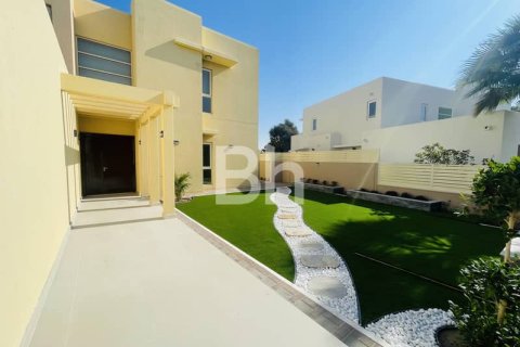 Villa à Arabian Ranches, Dubai, 5 chambres, 790 m², № 22006 - photo 5