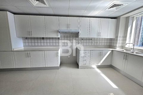 Apartamento en Jumeirah Lake Towers, Dubai, 2 dormitorios, 161 m², № 57584 - foto 11