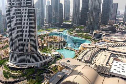 Apartamento en The Address Residence Fountain Views, Downtown Dubai (Downtown Burj Dubai), Dubai, 3 dormitorios, 202.71 m², № 128147 - foto 7