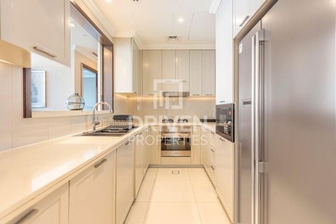 Apartamento en The Address Residence Fountain Views, Downtown Dubai (Downtown Burj Dubai), Dubai, 3 dormitorios, 202.71 m², № 128147 - foto 17