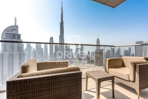 Apartamento en The Address Residence Fountain Views, Downtown Dubai (Downtown Burj Dubai), Dubai, 3 dormitorios, 202.71 m², № 128147 - foto 2