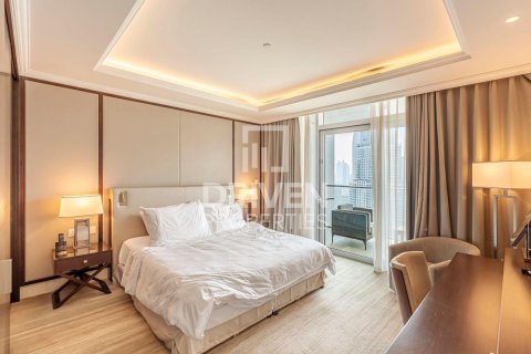 Apartamento en The Address Residence Fountain Views, Downtown Dubai (Downtown Burj Dubai), Dubai, 3 dormitorios, 202.71 m², № 128147 - foto 12
