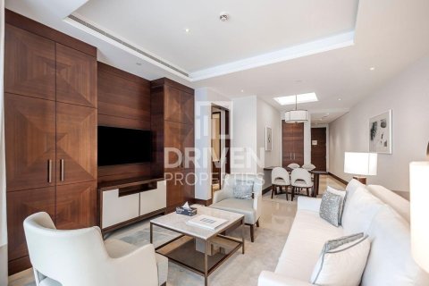 Apartamento en The Address Sky View Towers, Downtown Dubai (Downtown Burj Dubai), Dubai, 2 dormitorios, 143.26 m², № 128148 - foto 2