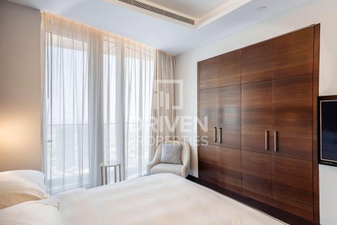 Apartamento en The Address Sky View Towers, Downtown Dubai (Downtown Burj Dubai), Dubai, 2 dormitorios, 143.26 m², № 128148 - foto 12