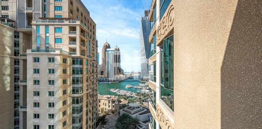Apartment in Dubai Marina, Dubai 4 bedrooms, 270 sq.m. № 25039