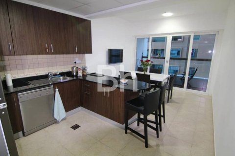 Снять в аренду квартиру в Дубай Марине, Дубай: 2 спальни, 124м², № 25035 - фото 3
