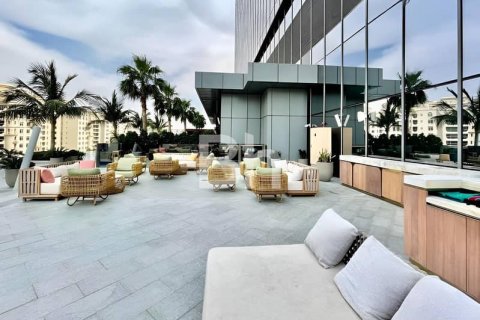Apartment in Palm Jumeirah, Dubai 47 sq.m. № 25041 - photo 6
