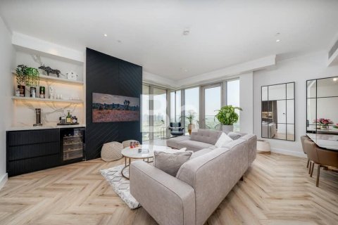 Appartement à Jumeirah Lake Towers, Dubai, 3 chambres, 225 m², № 25037 - photo 1