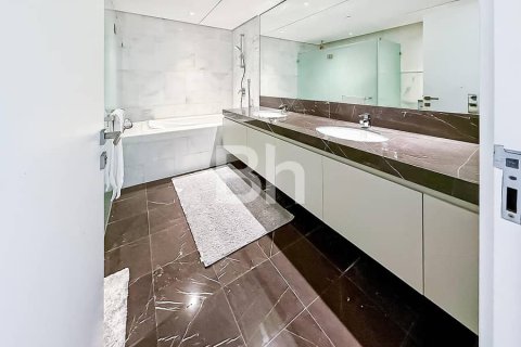 Appartement à Jumeirah Lake Towers, Dubai, 3 chambres, 225 m², № 25037 - photo 12