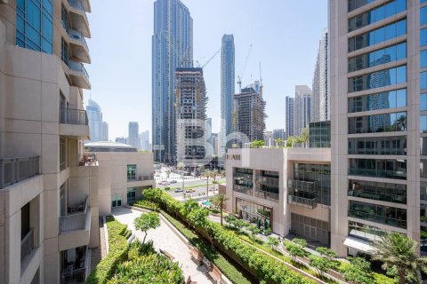 Apartment in Downtown Dubai (Downtown Burj Dubai), Dubai 2 bedrooms, 150 sq.m. № 21110 - photo 3