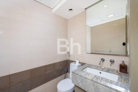 Apartment in Downtown Dubai (Downtown Burj Dubai), Dubai 2 bedrooms, 150 sq.m. № 21110 - photo 12