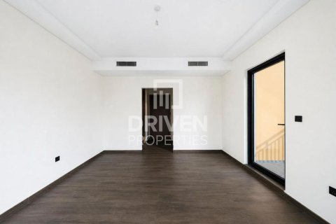 Townhouse in Damac Lagoons, Dubai 5 bedrooms, 219.62 sq.m. № 140743 - photo 3