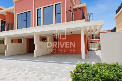 Townhouse in Damac Lagoons, Dubai 5 bedrooms, 219.62 sq.m. № 140743 - photo 22