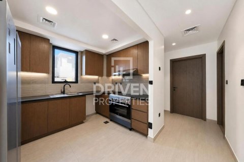 Townhouse in Damac Lagoons, Dubai 5 bedrooms, 219.62 sq.m. № 140743 - photo 15