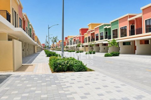Townhouse in Damac Lagoons, Dubai 5 bedrooms, 219.62 sq.m. № 140743