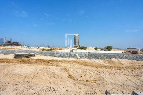Land in Dubai 2091.9 sq.m. № 140750 - photo 4