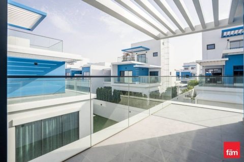 Villa en Dubai, 5 dormitorios, 219.6 m², № 111871 - foto 6