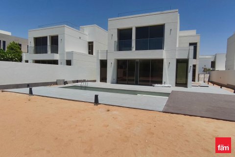 Villa in Jumeirah Park, Dubai 5 bedrooms, 707.9 sq.m. № 111836