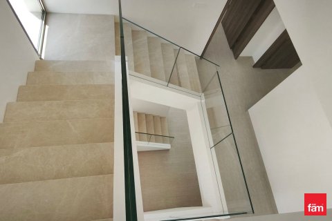 Villa in Jumeirah Park, Dubai 5 bedrooms, 707.9 sq.m. № 111836 - photo 9