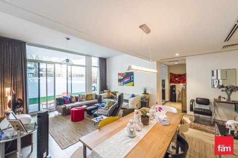 Maison de ville à Dubai, 3 chambres, 301.4 m², № 112410