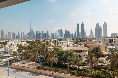 Apartamento en Al Wasl, Dubai, 1 dormitorio, 87.14 m², № 126208