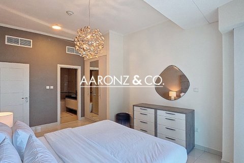 Снять в аренду квартиру в Damac Heights, Дубай Марина, Дубай: 1 спальня, 79м², № 49166 - фото 7