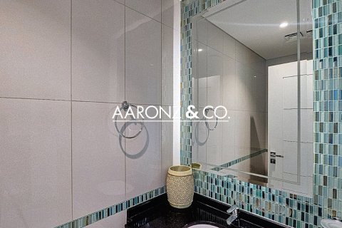 Снять в аренду квартиру в Damac Heights, Дубай Марина, Дубай: 1 спальня, 79м², № 49166 - фото 13