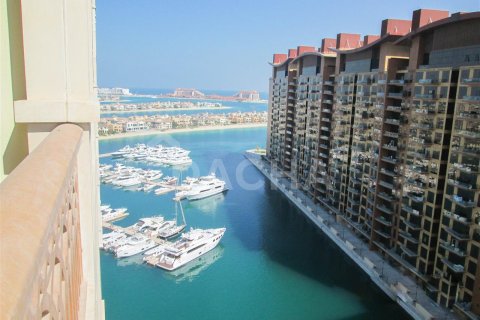 Купить квартиру в Marina Residences 1, Пальма Джумейра, Дубай: 2 спальни, 165.2м², № 30500 - фото 5