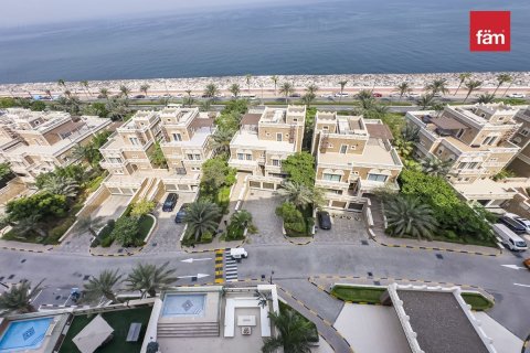 Appartement à Palm Jumeirah, Dubai, 2 chambres, 182.6 m², № 41668 - photo 12