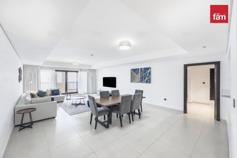 Appartement à Palm Jumeirah, Dubai, 2 chambres, 182.6 m², № 41668 - photo 2