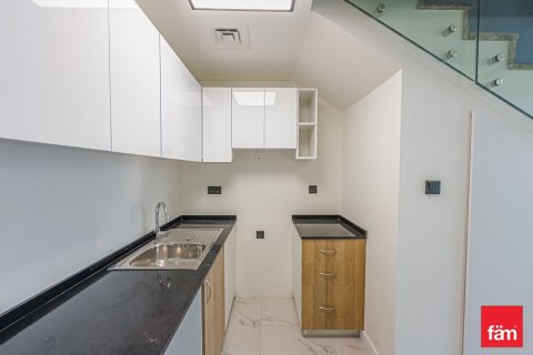 Townhouse in Dubai 1 bedroom, 87.5 sq.m. № 41656 - photo 4