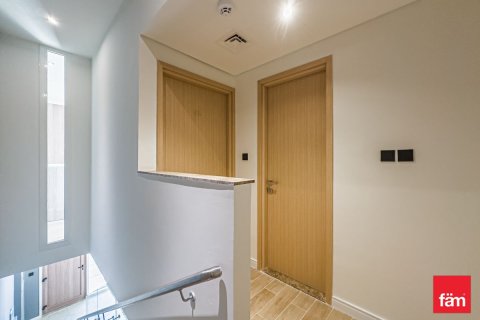Townhouse in Dubai 1 bedroom, 87.5 sq.m. № 41656 - photo 6