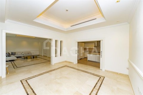 Villa à Dubai, 4 chambres, 617.8 m², № 7029 - photo 9
