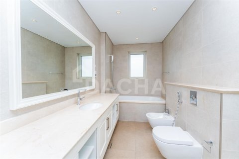 Villa en Dubai, 5 dormitorios, 706.1 m², № 7028 - foto 21